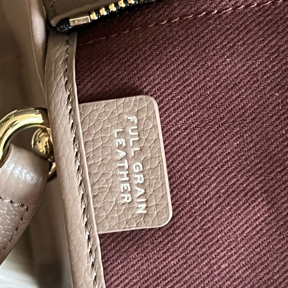 Marc Jacobs The Leather Small Tote Bag - Picture 11 of 16